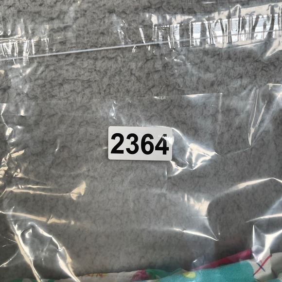 Hello Kitty Sanrio Shirt Mens L Multicolor Rayon Hawaiian Floral Cartoon Kawaii - Picture 7 of 7